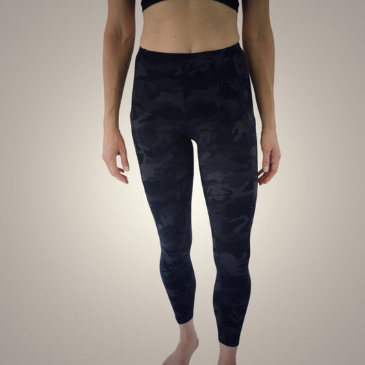NOC URBAN TIGHT //