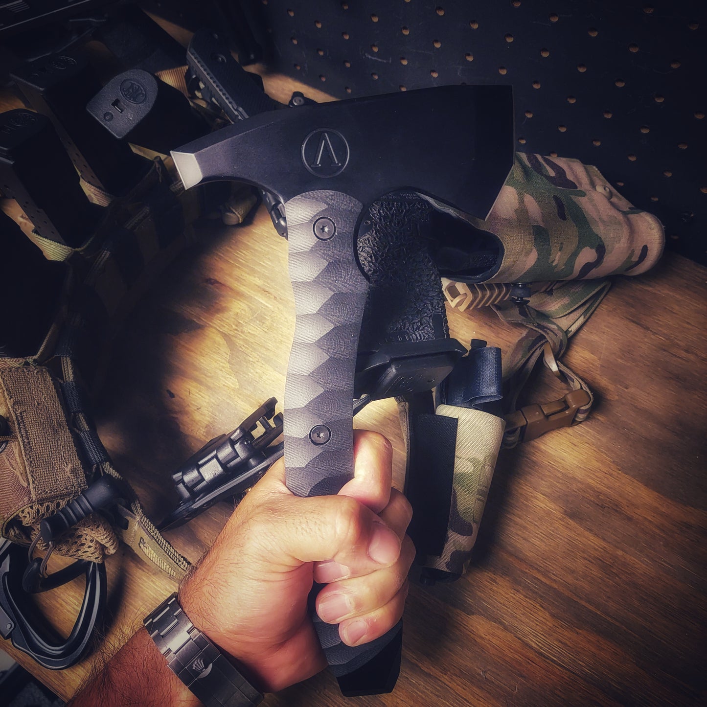 NOC MK1 BREACHING TOOL //